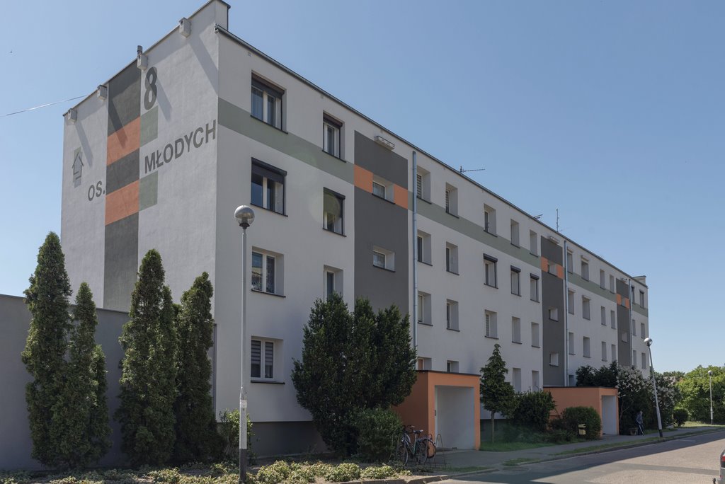 Mieszkanie trzypokojowe na sprzedaż Krzyż Wielkopolski, Osiedle Młodych  64m2 Foto 1