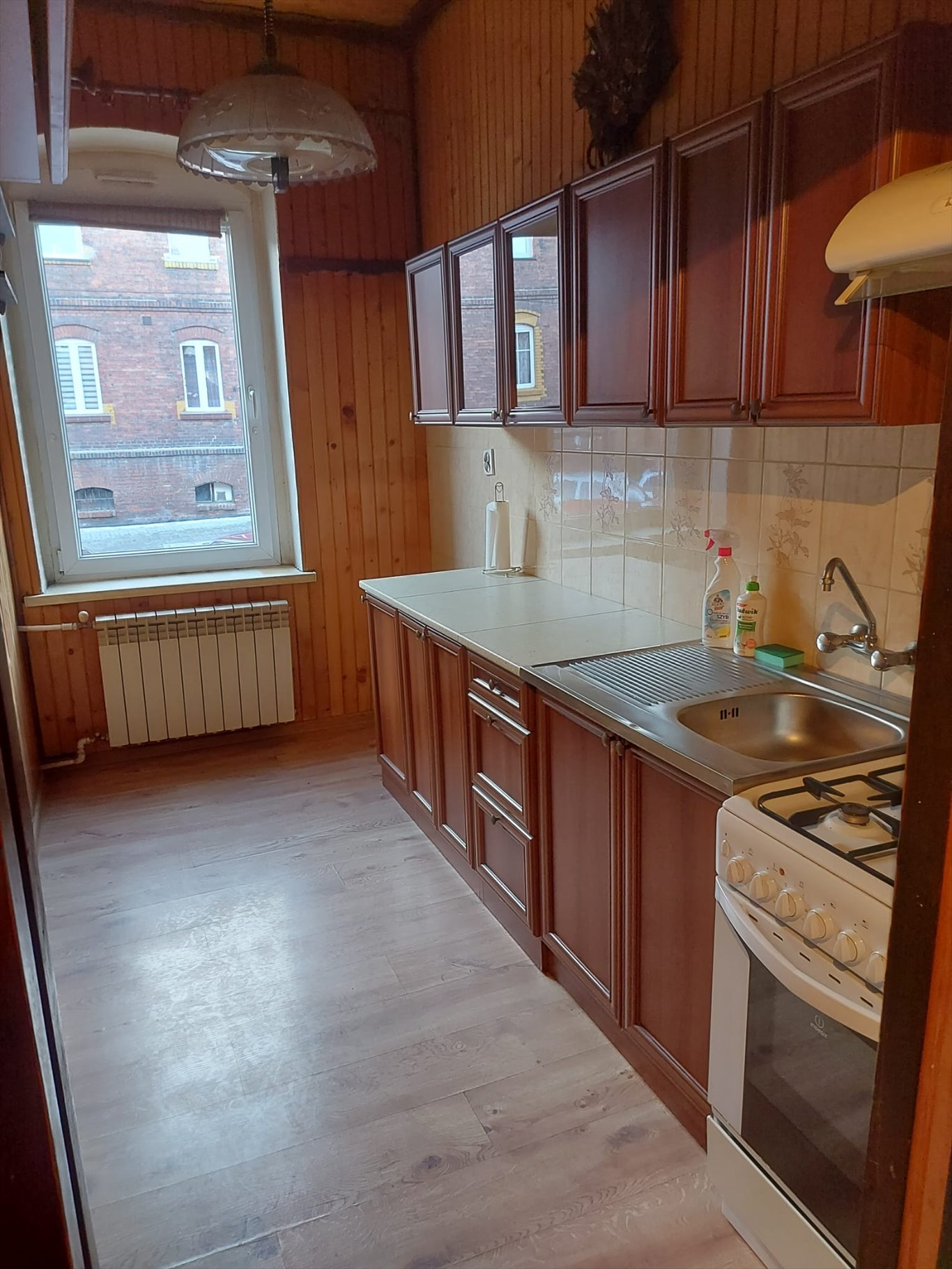 Dwupokojowe mieszkanie 53 m2 z własnym parkingiem i piwnicą Rybnik, Chwałowice, 1 Maja  53m2 Foto 1