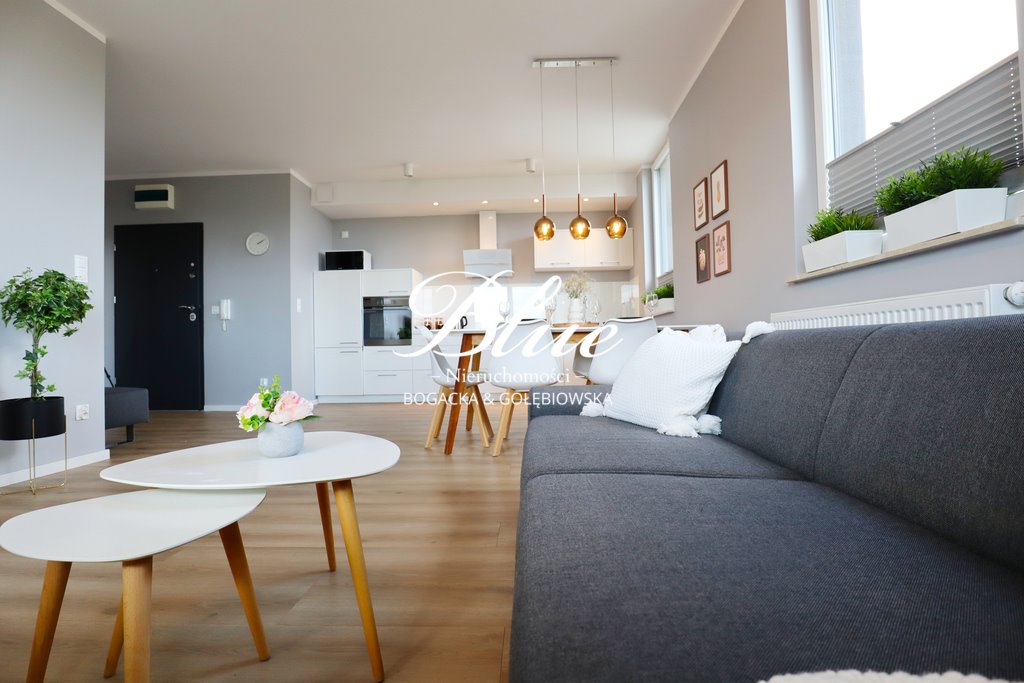 Na wynajem przestronne 66 m² mieszkanie z klimatyzacją w Szczecinie Szczecin, Gumieńce, Eugeniusza Kwiatkowskiego  66m2 Foto 1