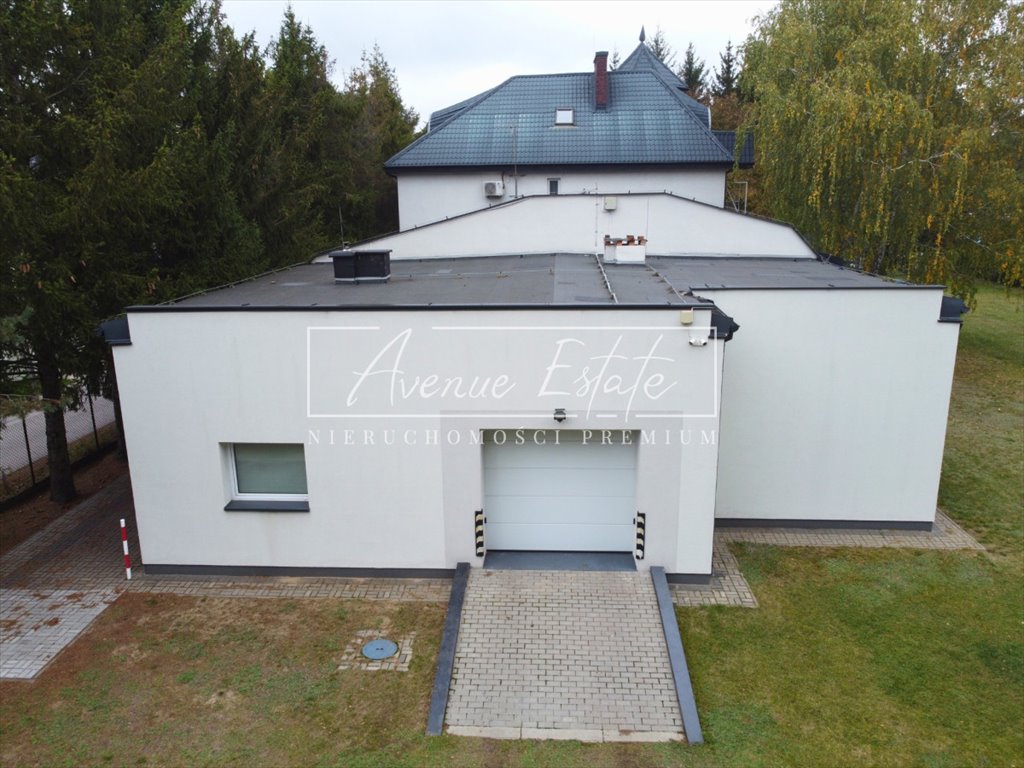 Magazyn 360 m² z biurami, wysoki sufit, bezpieczeństwo Sulejówek, Aleja Piłsudskiego  360m2 Foto 1