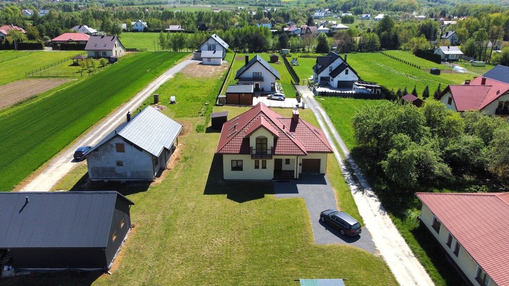 Dom na sprzedaż Trzciana  160m2 Foto 1