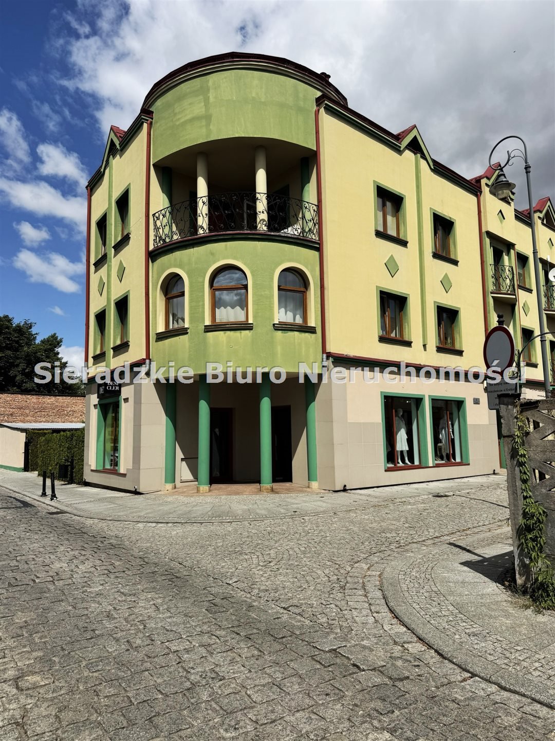 Polecam lokal usługowy 90 m² w Sieradzu na Starym Mieście Sieradz  90m2 Foto 1
