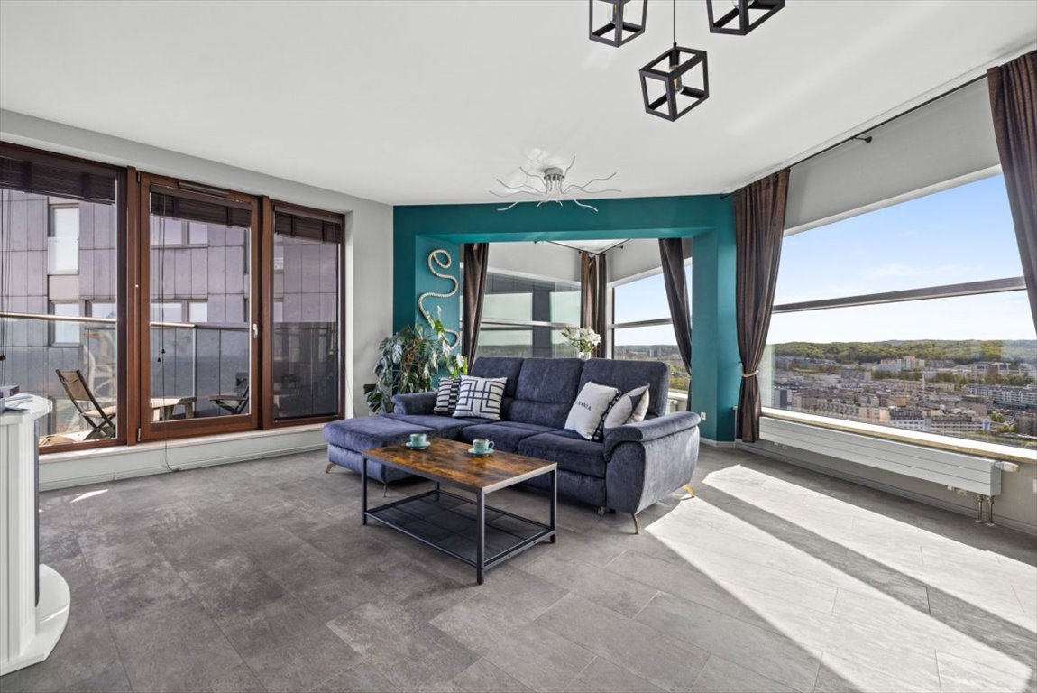 Penthouse w Sea Towers z panoramicznym widokiem na morze polecam Gdynia, Śródmieście, A. Hryniewickiego  70m2 Foto 1