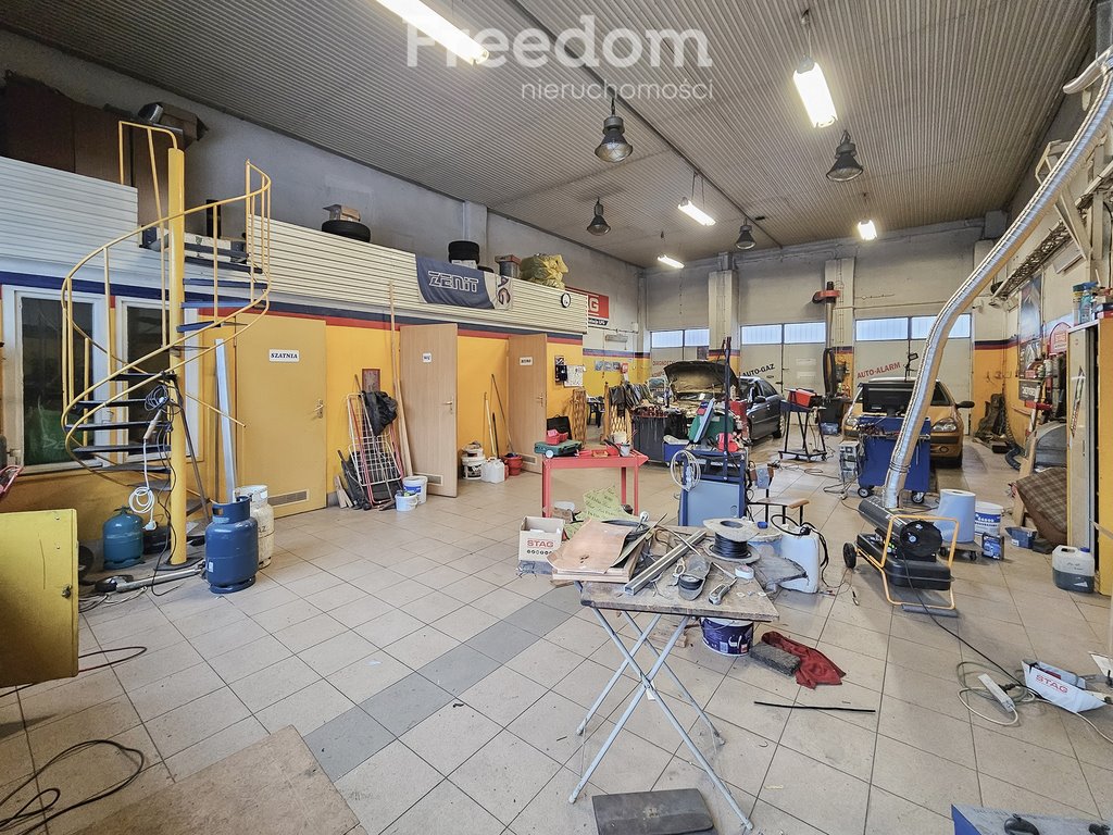 Lokal użytkowy na sprzedaż Dąbrowa Górnicza, Aleja Józefa Piłsudskiego  140m2 Foto 2