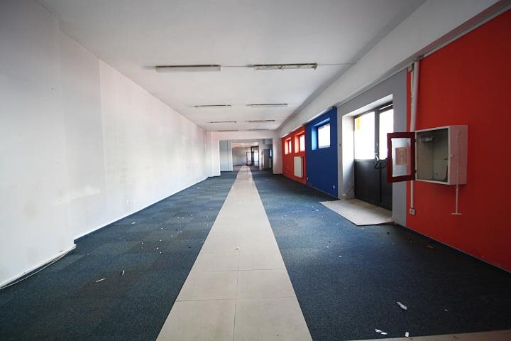 Wynajem lokalu 250 m² w centrum Opola z parkingiem Opole, Centrum  250m2 Foto 1