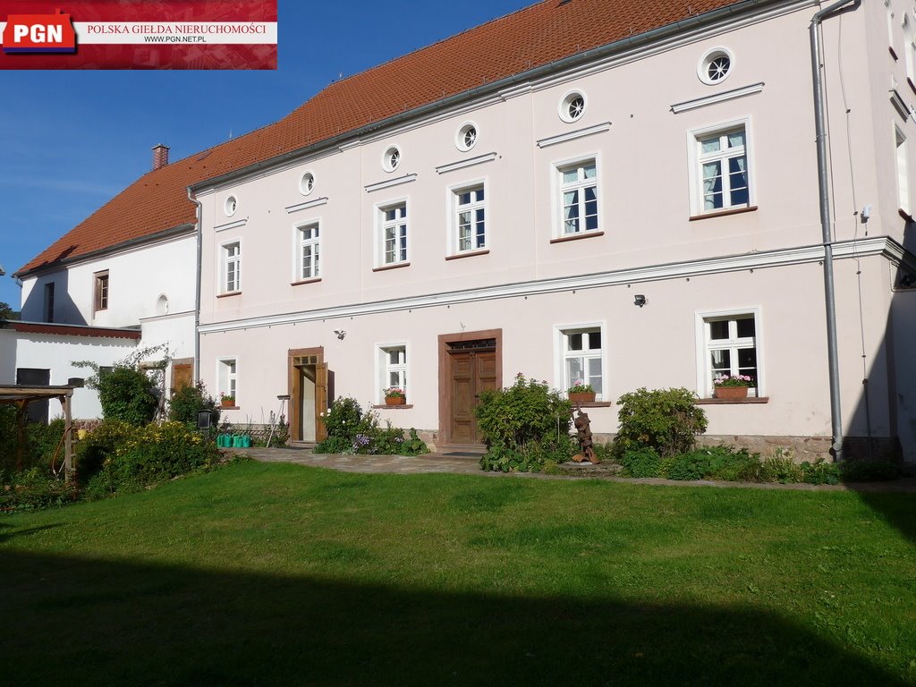 Urokliwy dom z zabudowaniami na 3 ha - polecam Kłodzko  450m2 Foto 1