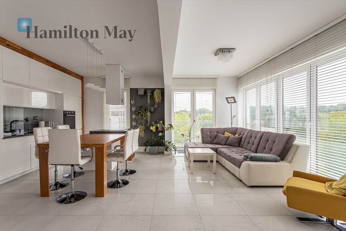 Zapraszam do obejrzenia jasnego apartamentu 65 m² z dużym tarasem Warszawa, Praga-Południe, Szaserów  65m2 Foto 1