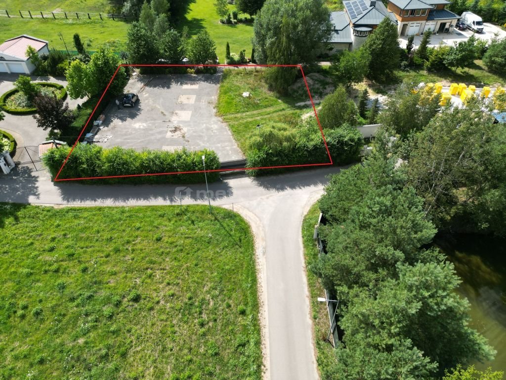 Działka 1025 m2 z mediami, ogrodzona, blisko Kampinosu Augustówek, Spokojna  1 025m2 Foto 1