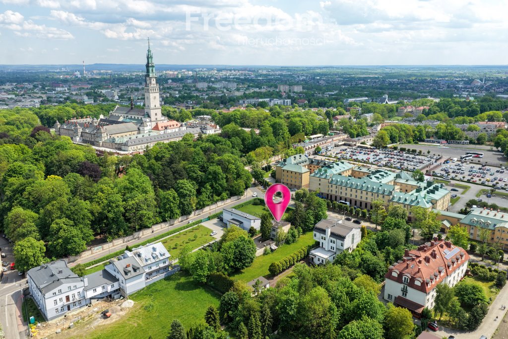 Sprzedam dom 167 m² z potencjałem inwestycyjnym w Częstochowie Częstochowa, Kardynała Stefana Wyszyńskiego  167m2 Foto 1