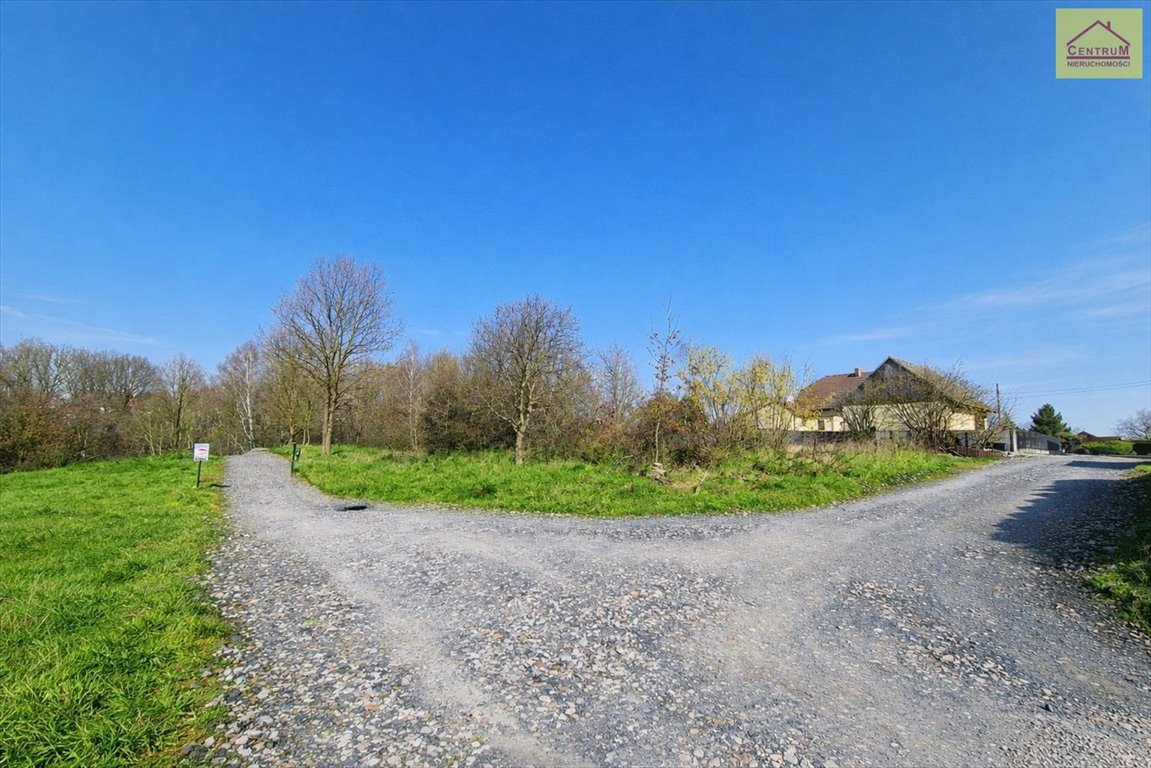 Działka budowlana 810 m² z mediami, dojazdem i luźną zabudową Mszana  810m2 Foto 1