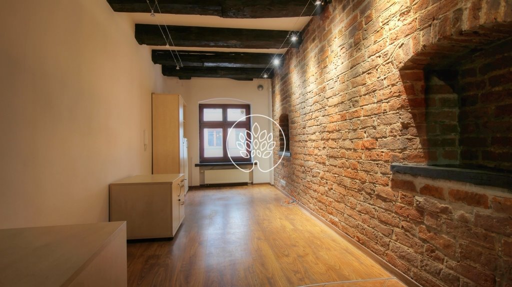 Lokal biurowy w centrum Torunia, 22 m², klimatyzacja Toruń, Królowej Jadwigi  22m2 Foto 1