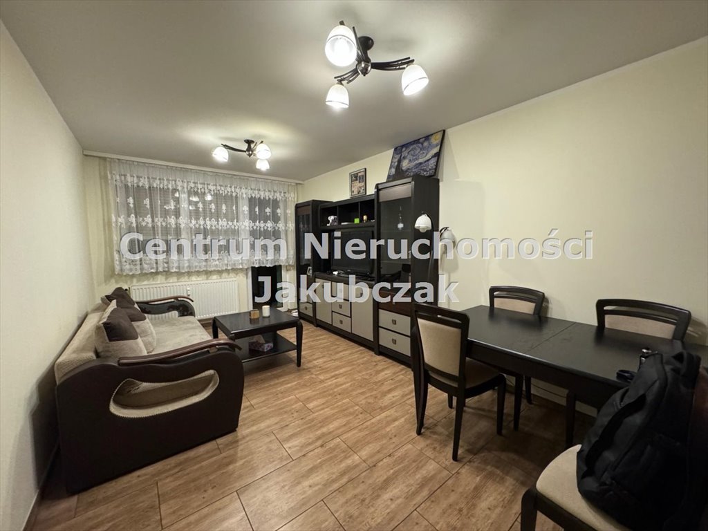 Mieszkanie dwupokojowe na sprzedaż Leszno  46m2 Foto 3