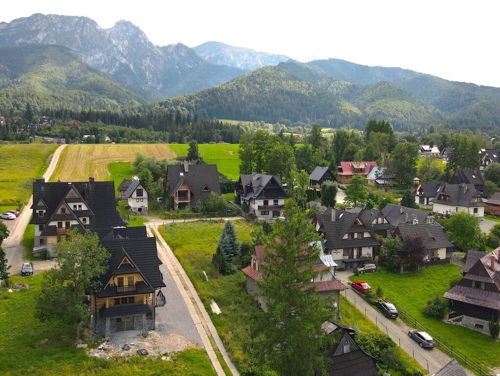 Dom z widokiem na Gubałówkę i Giewont, 913 m2, Zakopane Zakopane, Kościeliska  913m2 Foto 1
