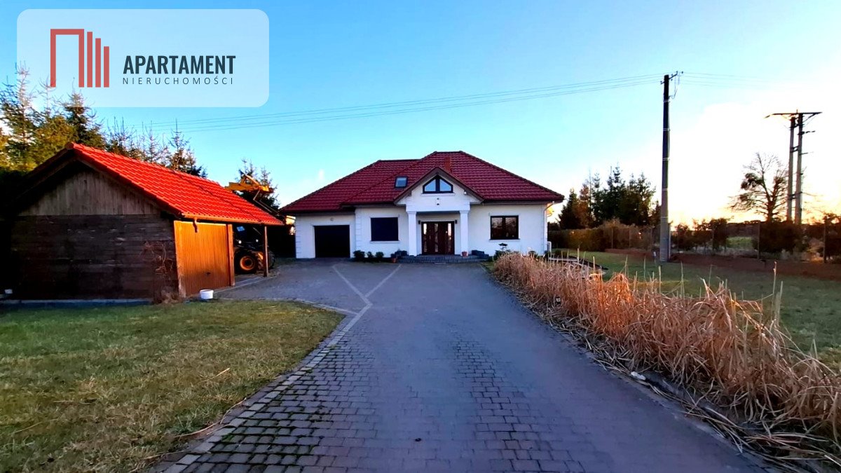 Nowoczesny dom 160 m2 z 5 pokojami, garażem i klimatyzacją Szubin  160m2 Foto 1