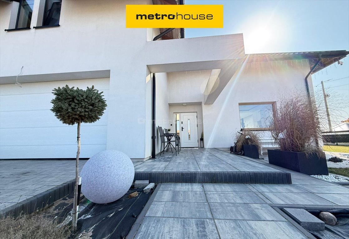 Polecam nowoczesny dom 239 m² z garażem 2-stanowiskowym w Zalesiu Zalesie  239m2 Foto 1