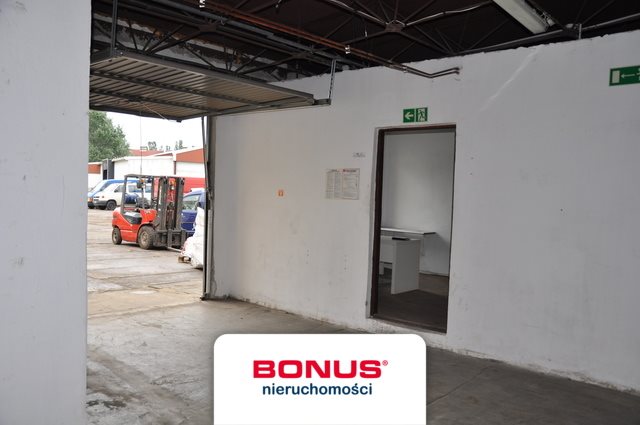 Magazyn 336 m² z biurami - plac i monitoring w Szczecinie Szczecin, Prawobrzeże  336m2 Foto 1
