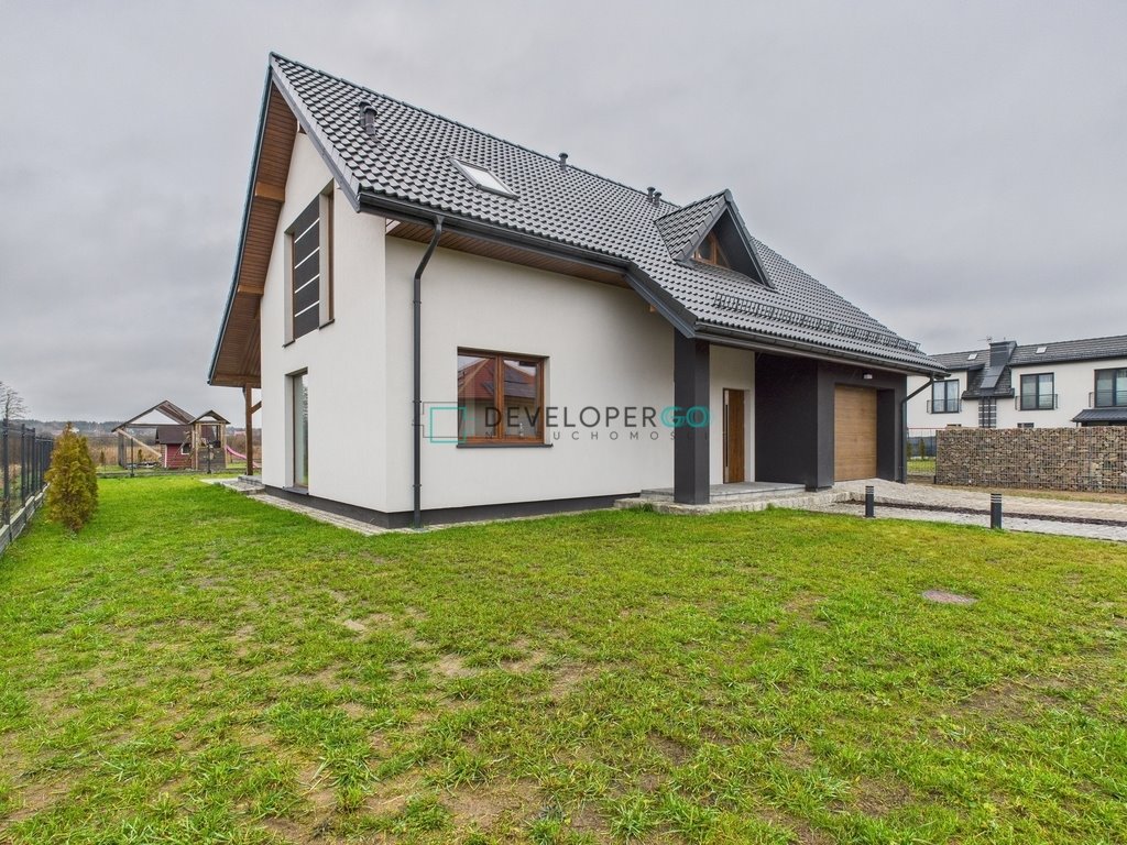 Nowoczesny dom z 2023 r. z garażem, 4 sypialniami i tarasem Wasilków, Kolejowa  106m2 Foto 1