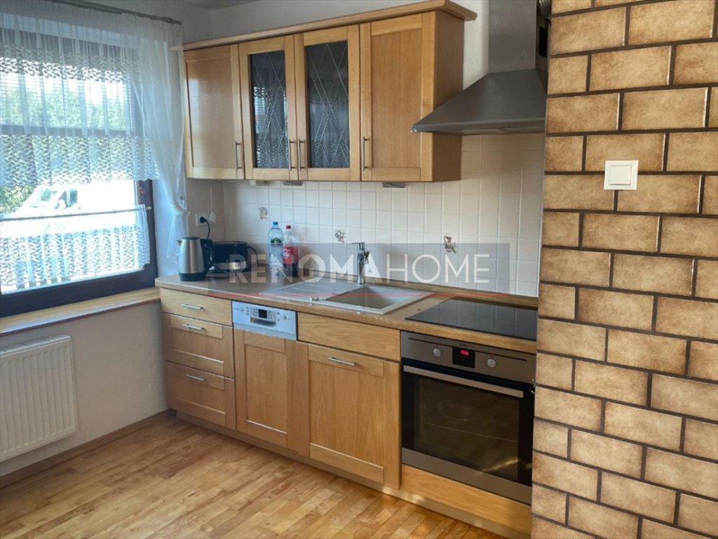 Przestronny dom 180 m² z garażem i warsztatem w Wołowie Wołów  180m2 Foto 1