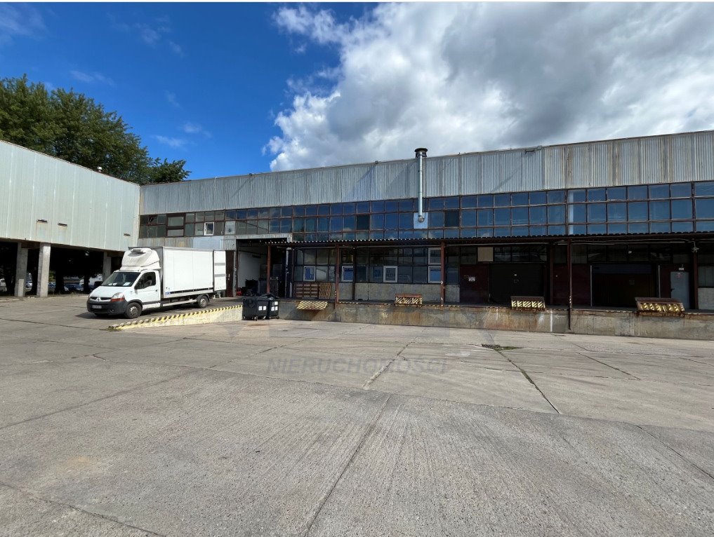 Wynajmę magazyn 438 m² z rampami i suwnicą na Bielanach Warszawa, Bielany  438m2 Foto 1