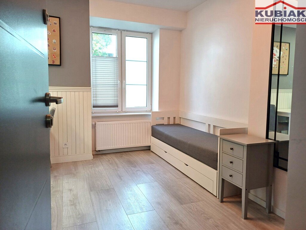 Kawalerka po remoncie z pełnym wyposażeniem - centrum Pruszkowa Pruszków, Michała Drzymały  16m2 Foto 1