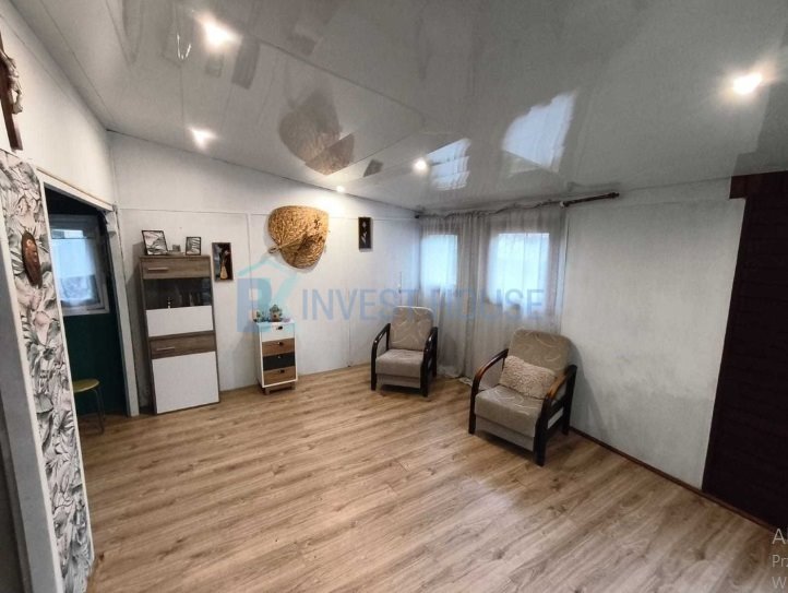 Urokliwy domek 36 m² z tarasem, las, prąd, woda Dobre  36m2 Foto 1