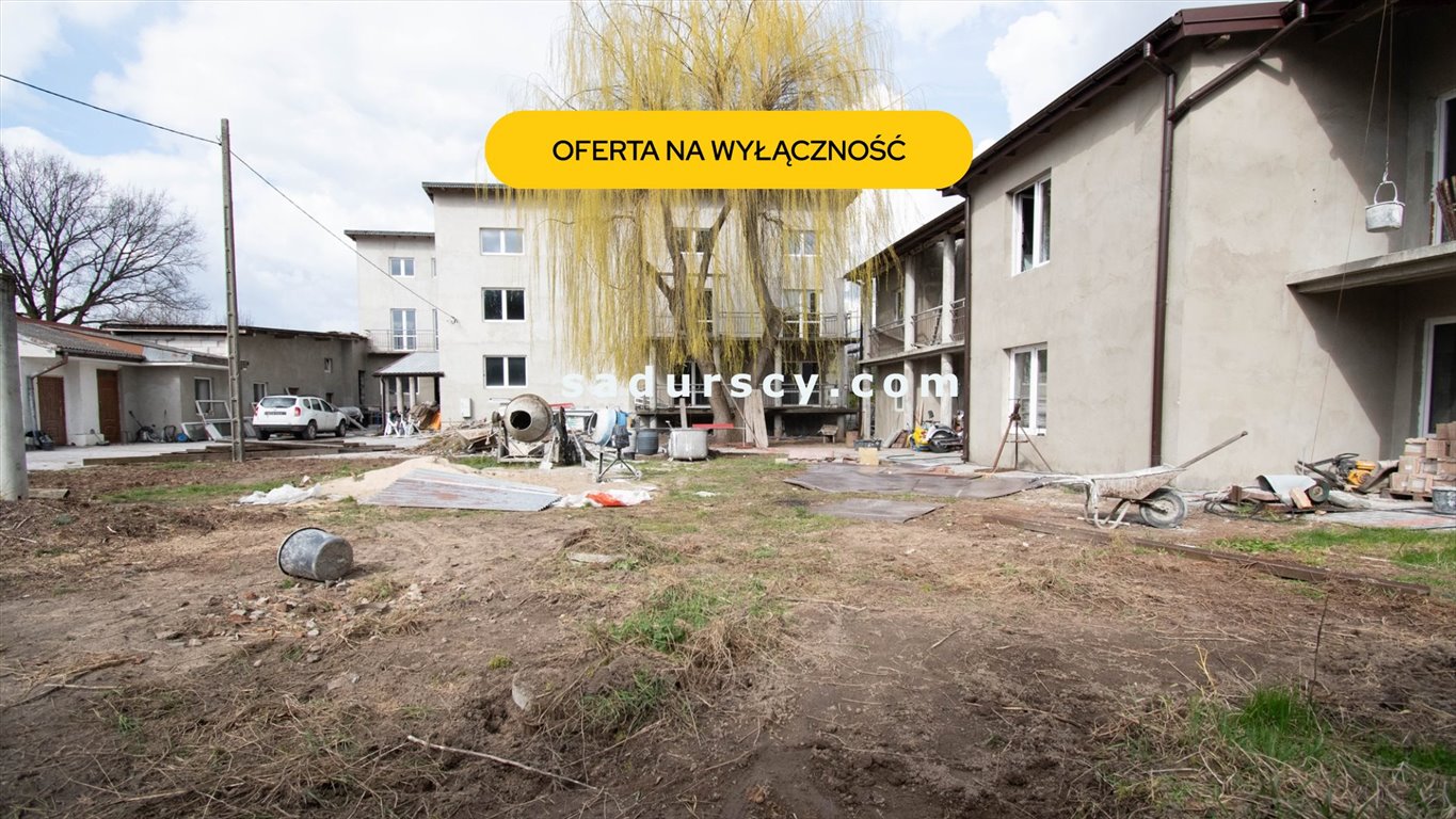 Lokal użytkowy 1500 m2 w Czarnowie – gotowy do adaptacji Czarnów  1 500m2 Foto 1
