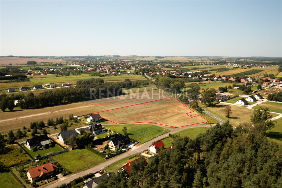Działka inwestycyjna 14 282 m2 przy DK15 z mediami Kobylice  14 282m2 Foto 1