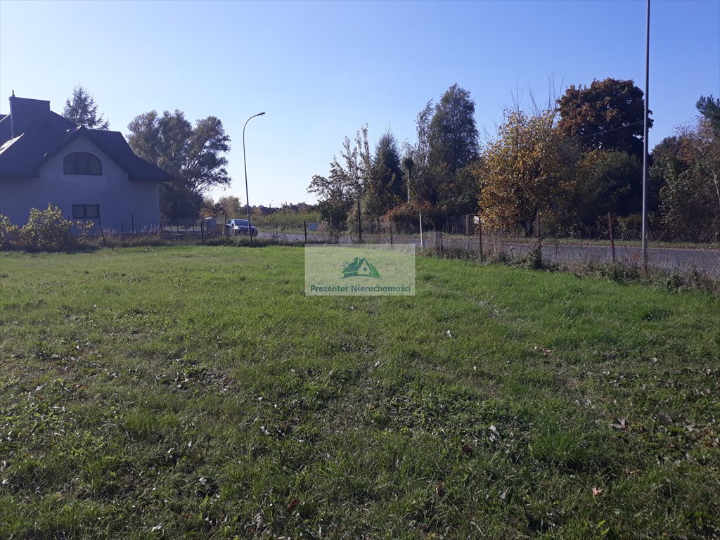 Działka 808m² z dostępem do asfaltu i mediami w Wawer Warszawa, Wawer, Międzylesie, Juhasów  808m2 Foto 1