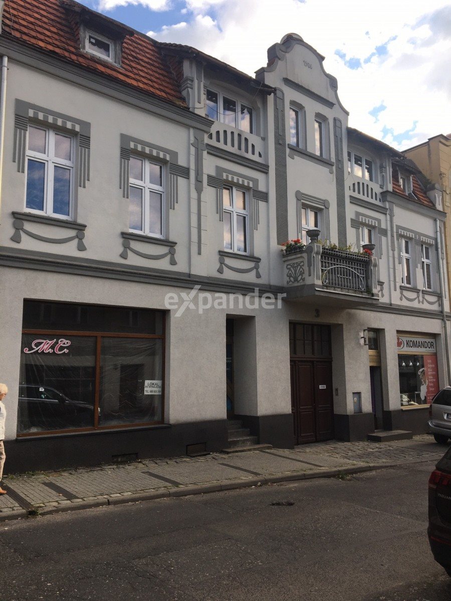 Odnowiona kamienica w centrum Wrześni z lokalami i strychem Września, Miłosławska  293m2 Foto 1