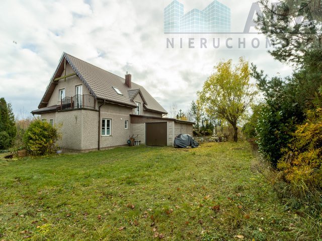 Dom 130 m2 z dużą działką, garaż, ogród, spokój Babiak  130m2 Foto 1