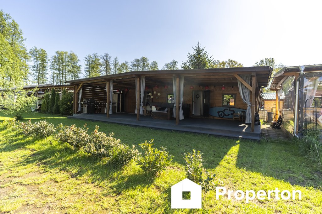 Do sprzedania urokliwy drewniany domek 45 m² z tarasem w Niesulicach Niesulice  45m2 Foto 1
