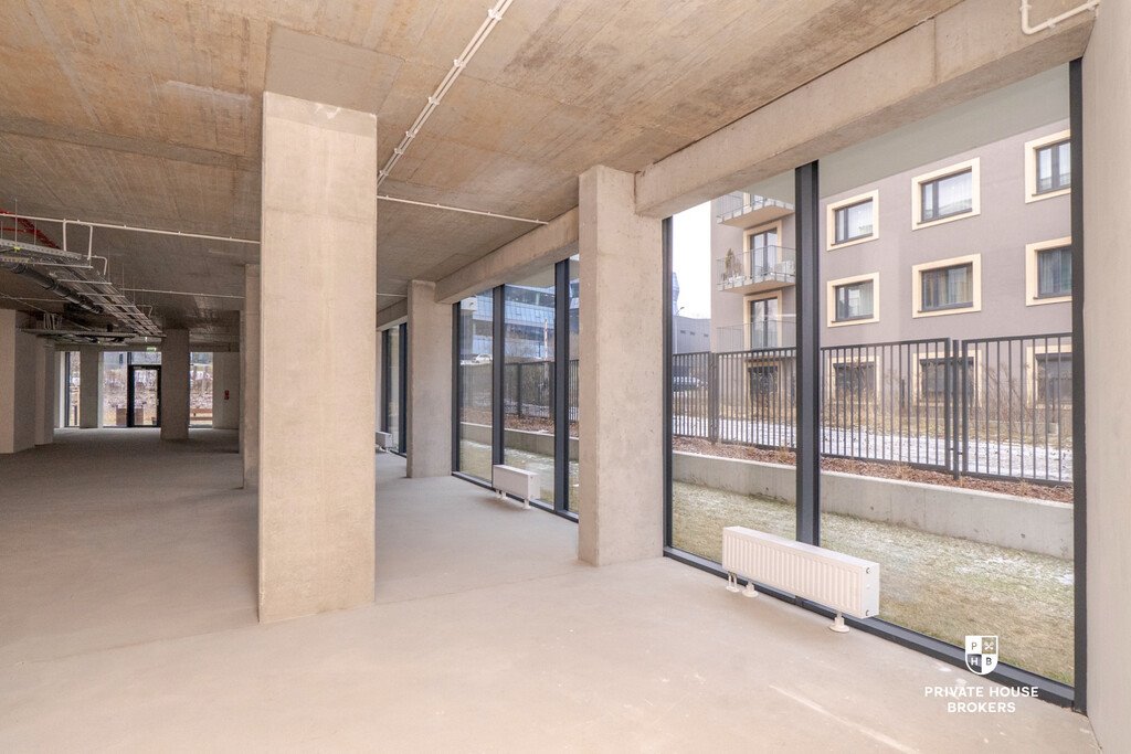 Nowoczesny lokal 300 m² z ogródkiem w Podgórzu Kraków, Podgórze, Rydlówka  300m2 Foto 1