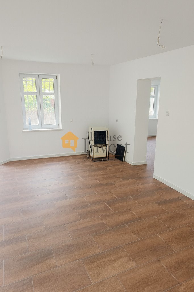 Lokal usługowy 60 m² przy parku, adaptacja pod klucz Legnica, św. Elżbiety  60m2 Foto 1