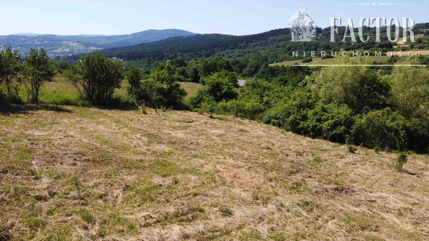 Działka budowlana 12 arów w Bystrej z wodą i kanalizacją Bystra  1 200m2 Foto 1