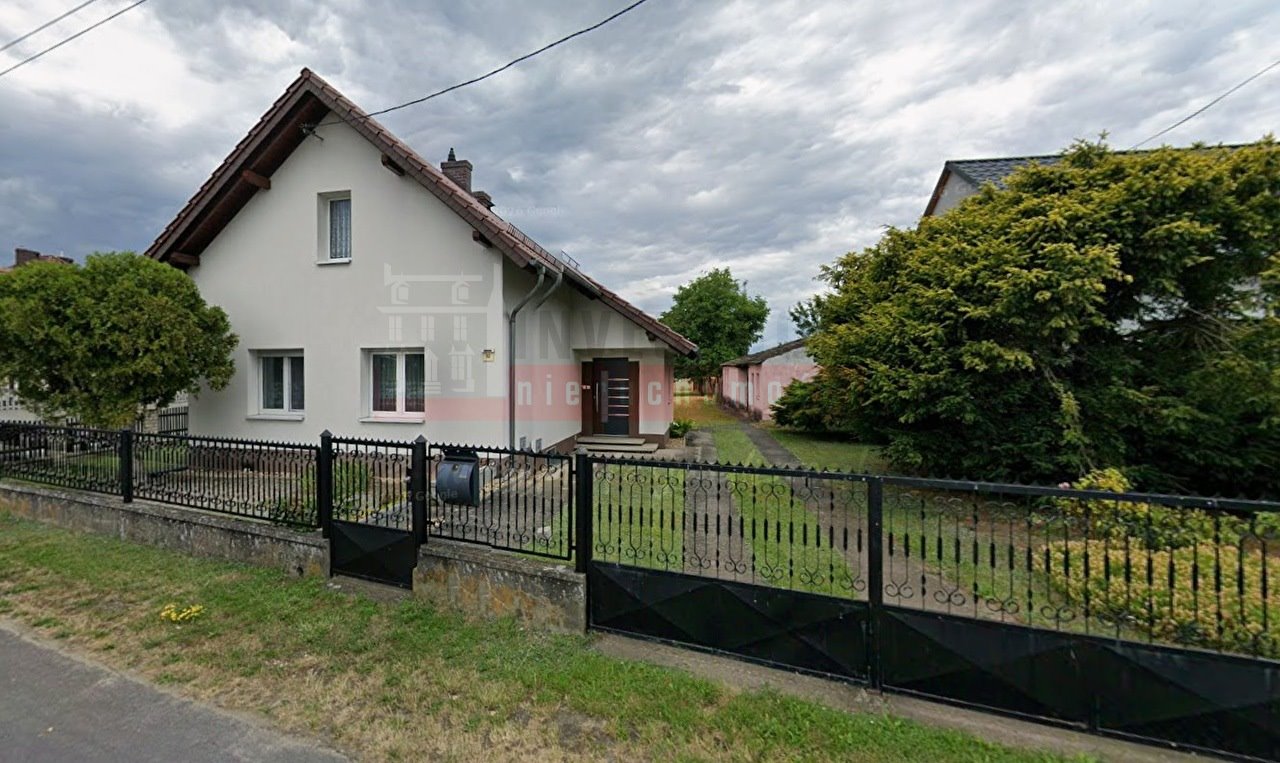 Dom z potencjałem 100 m² - duża działka 717 m² Kamionek  100m2 Foto 1
