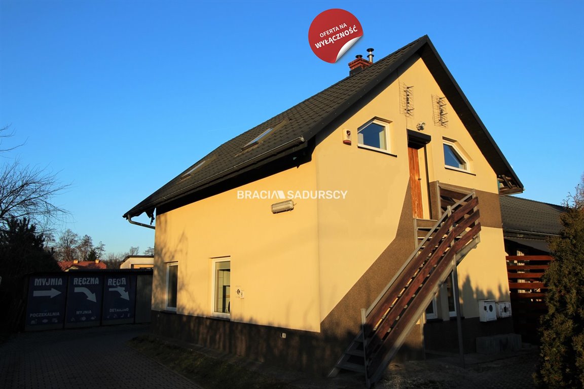 Lokal usługowy 178 m2 z zapleczem biurowym i myjnią Kraków, Bieńczyce, Fatimska  178m2 Foto 1