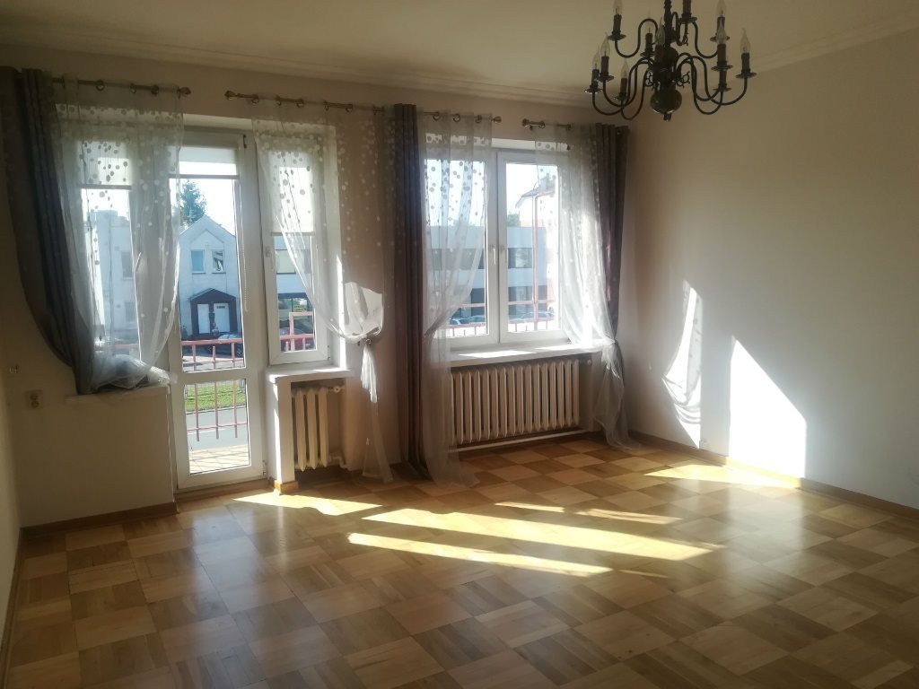 Przestronny dom biurowy 250 m² z garażem i parkingiem Warszawa, Wilanów  250m2 Foto 1