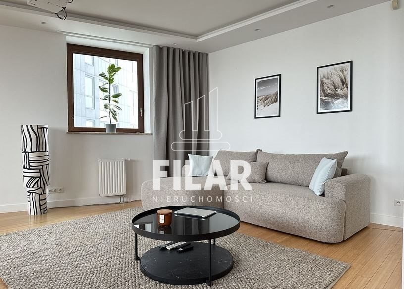 Luksusowe 2-pokojowe mieszkanie w Sea Towers z widokiem! polecam! Gdynia, Śródmieście, Centrum, A. Hryniewickiego  81m2 Foto 1