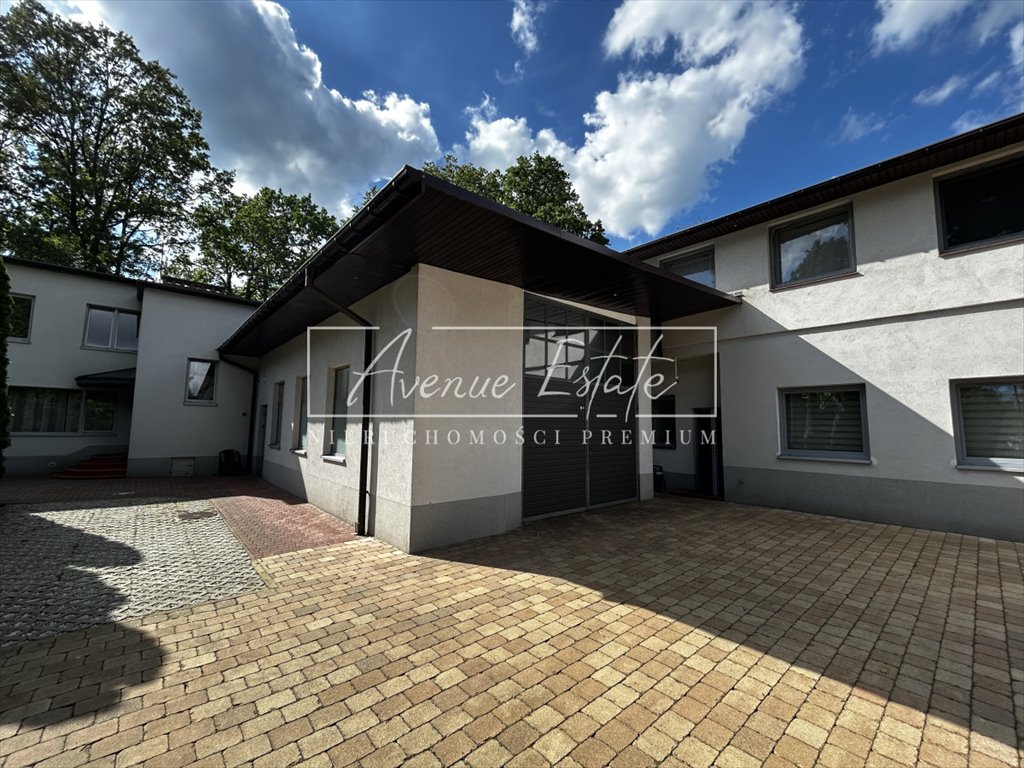 Magazyn 150 m² z biurem, kanałem serwisowym, parkingiem Sulejówek  150m2 Foto 1