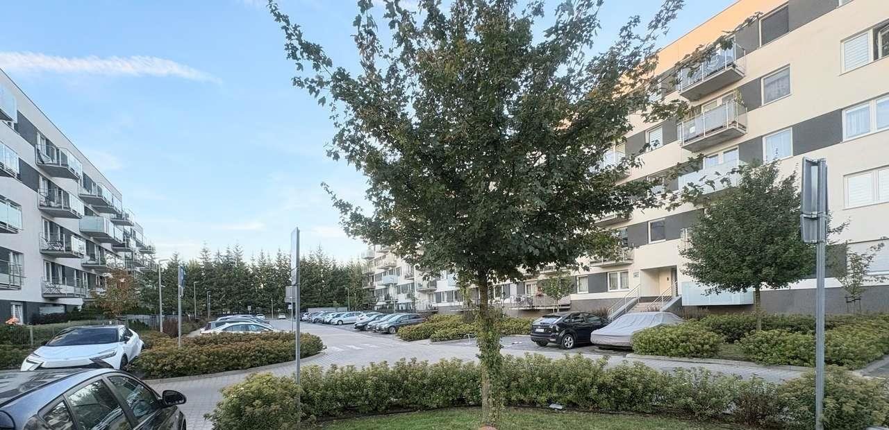 Na wynajem komfortowe 2-pokojowe mieszkanie 50 m² z balkonem i miejscem postojowym Poznań, Jeżyce  50m2 Foto 1