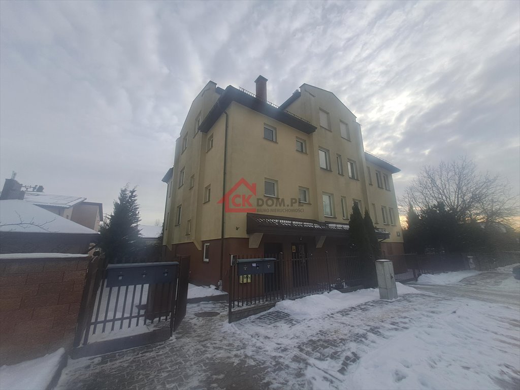 Mieszkanie czteropokojowe  na sprzedaż Kielce, os. J. Kochanowskiego, Maksymiliana Strasza  57m2 Foto 1