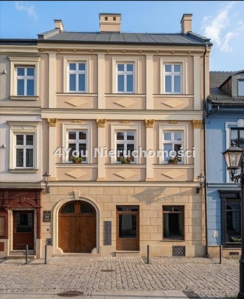 Kawalerka w zabytkowej kamienicy przy Rynku 22 w Bielsko-Bała Bielsko-Biała, Śródmieście Bielsko  29m2 Foto 1