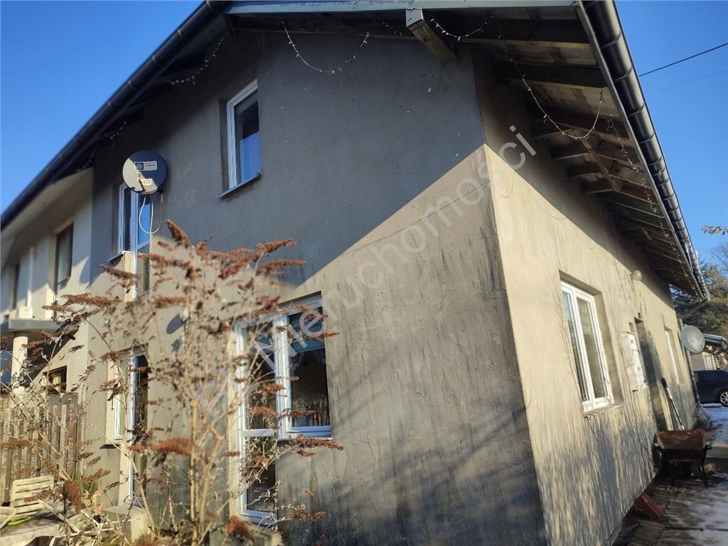 Dom 198 m2 z ogrodem, garażem i strychem w Błoniu Błonie  198m2 Foto 1