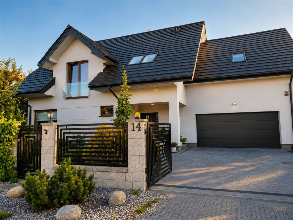 Przestronny dom 225 m² z garażem, ogrodem i wysokim standardem zapraszam Nadarzyn  225m2 Foto 1