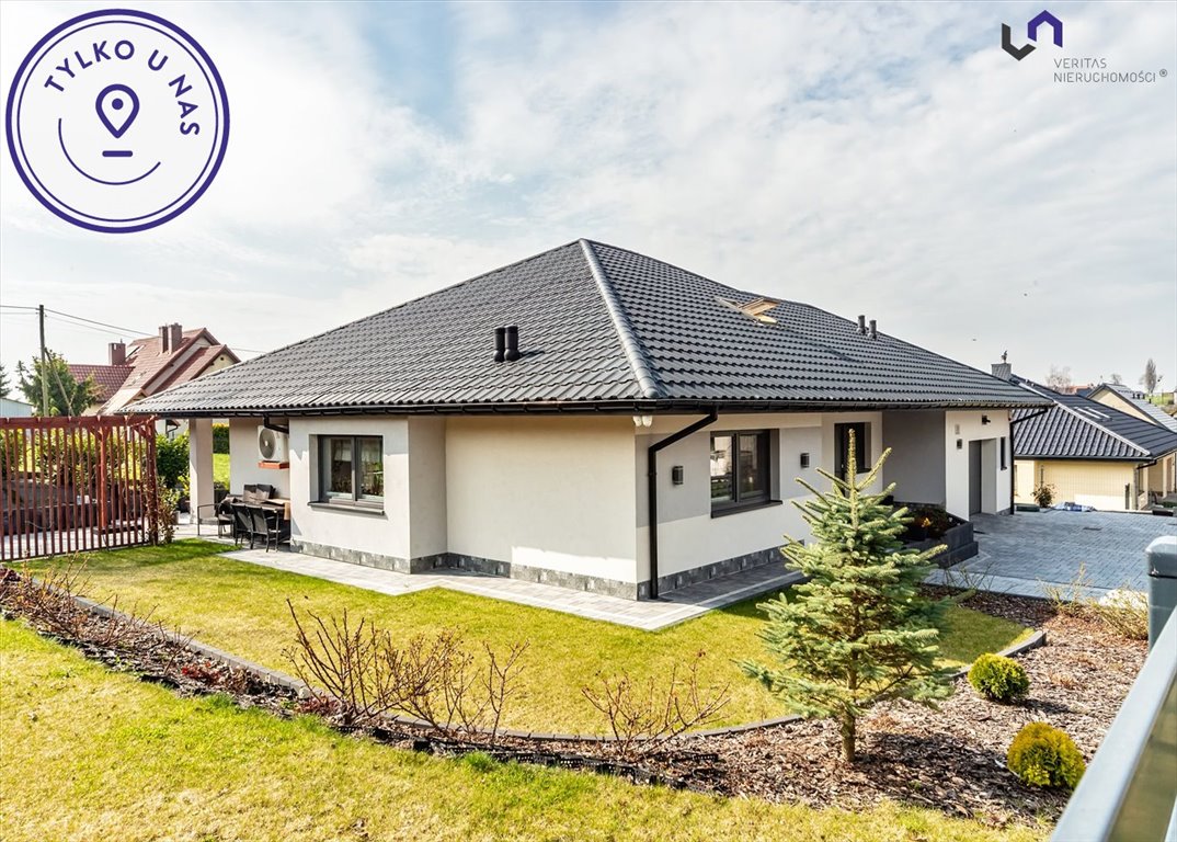 Komfortowy dom 225 m² z niezależnym mieszkaniem na piętrze Łąka  225m2 Foto 1