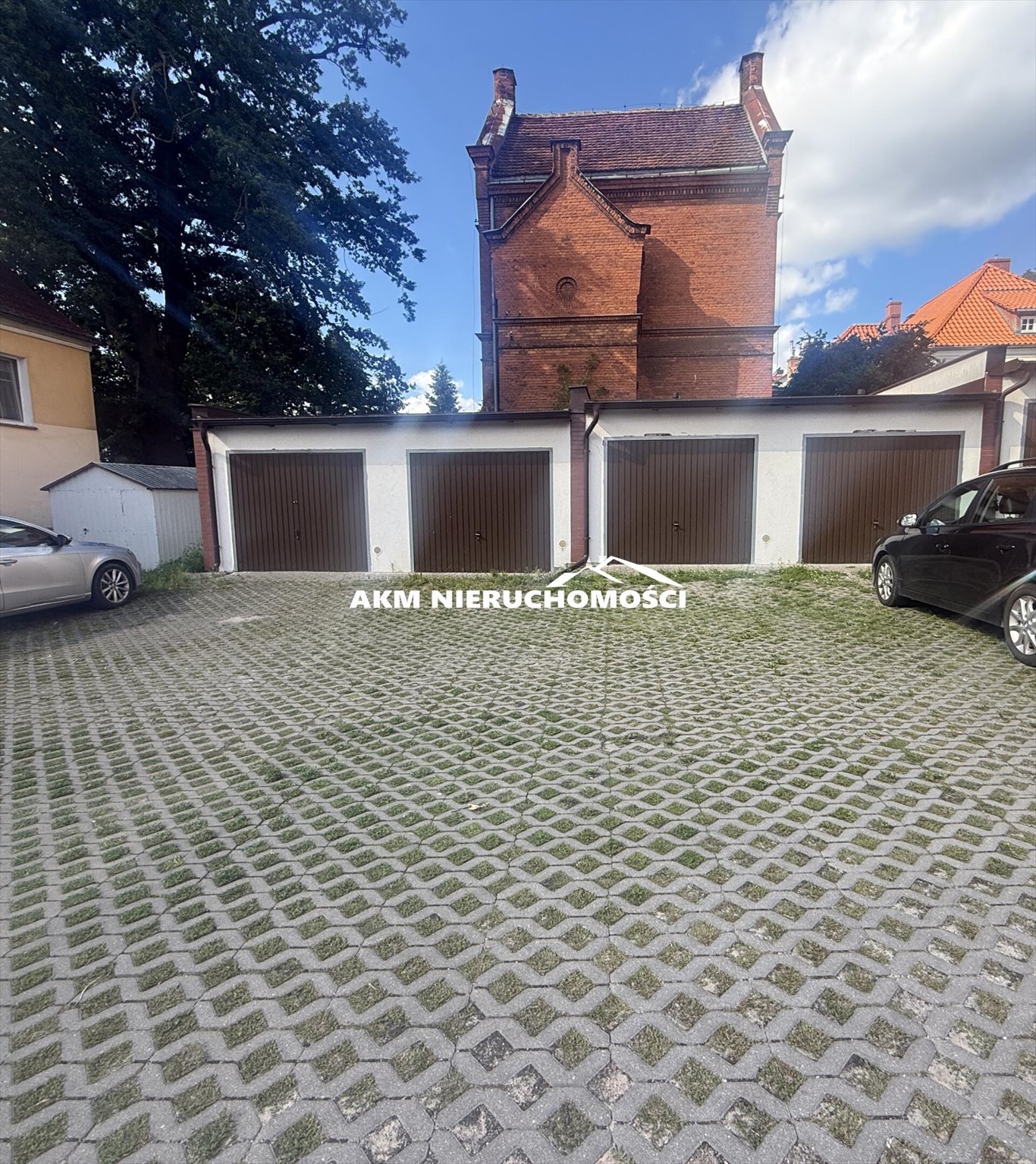 Garaż 18 m² w Kwidzynie - bezpieczna lokalizacja: Kwidzyn: Piłsudskiego