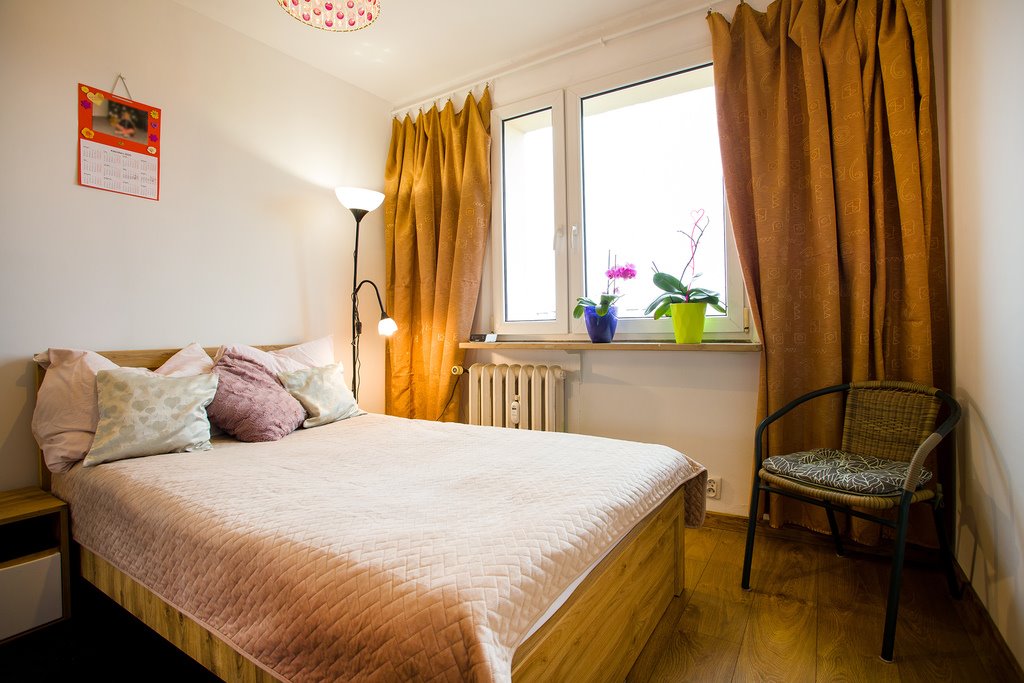 Mieszkanie trzypokojowe na sprzedaż Kielce, Daleka  59m2 Foto 1