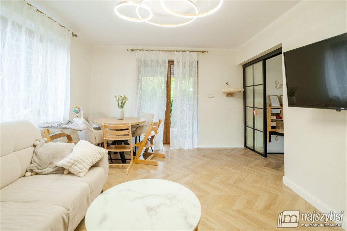Do sprzedania przestronny dom z piwnicą 65 m² w Szczecinie: Szczecin: Chlebowa