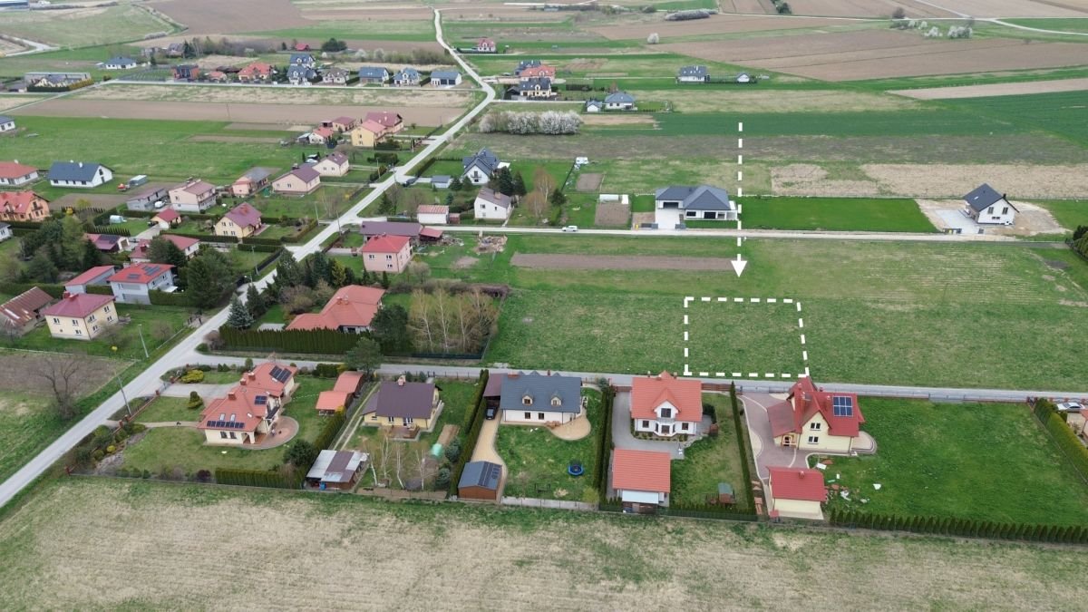 Działka budowlana 1000 m² z mediami w Lutoryżu - spokojne osiedle Lutoryż  1 000m2 Foto 1