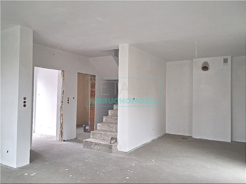 Nowoczesny 4-pokojowy dom w Grądach z garażem i ogrodem Grądy  122m2 Foto 1